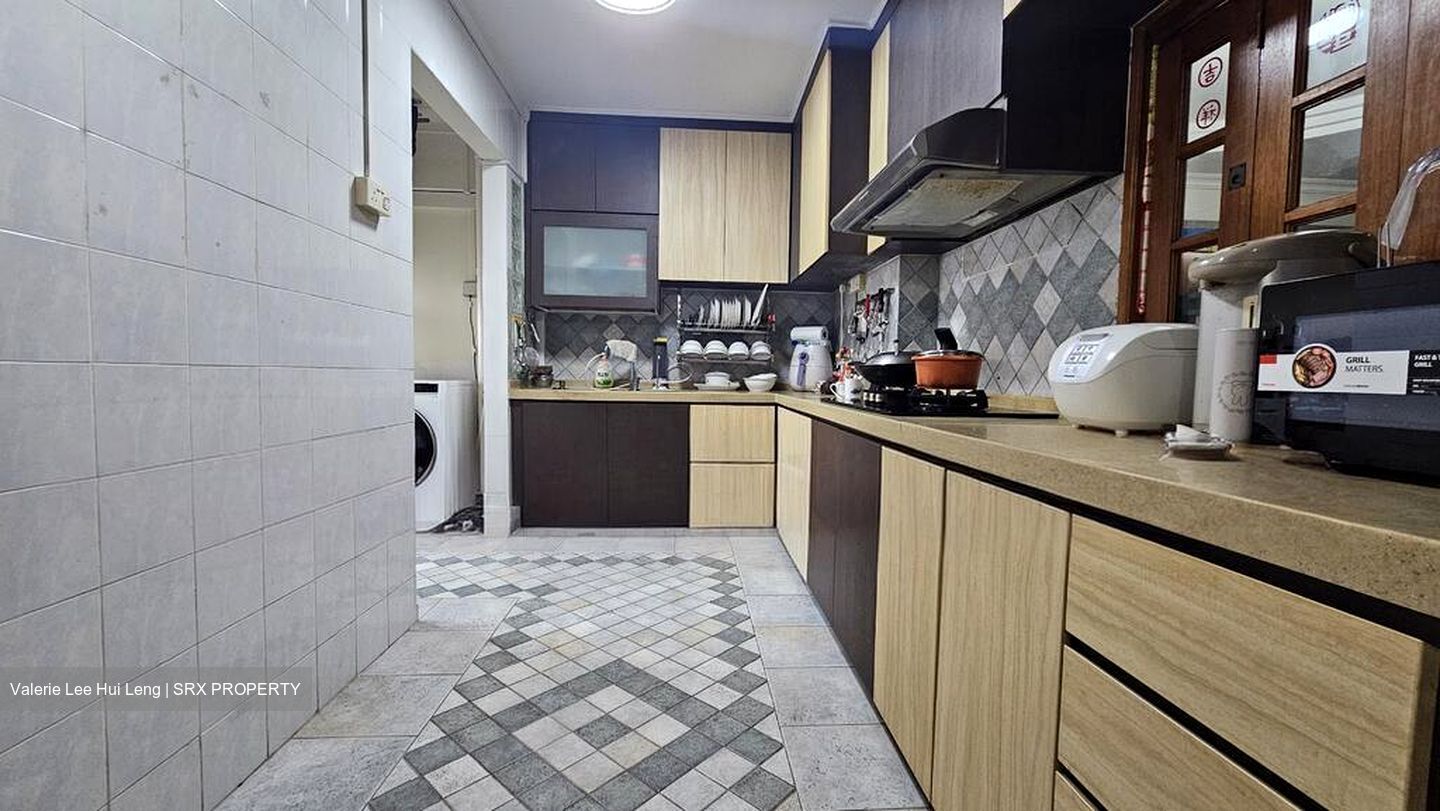 Blk 290B Spring View (Bukit Batok), HDB Executive #524758791